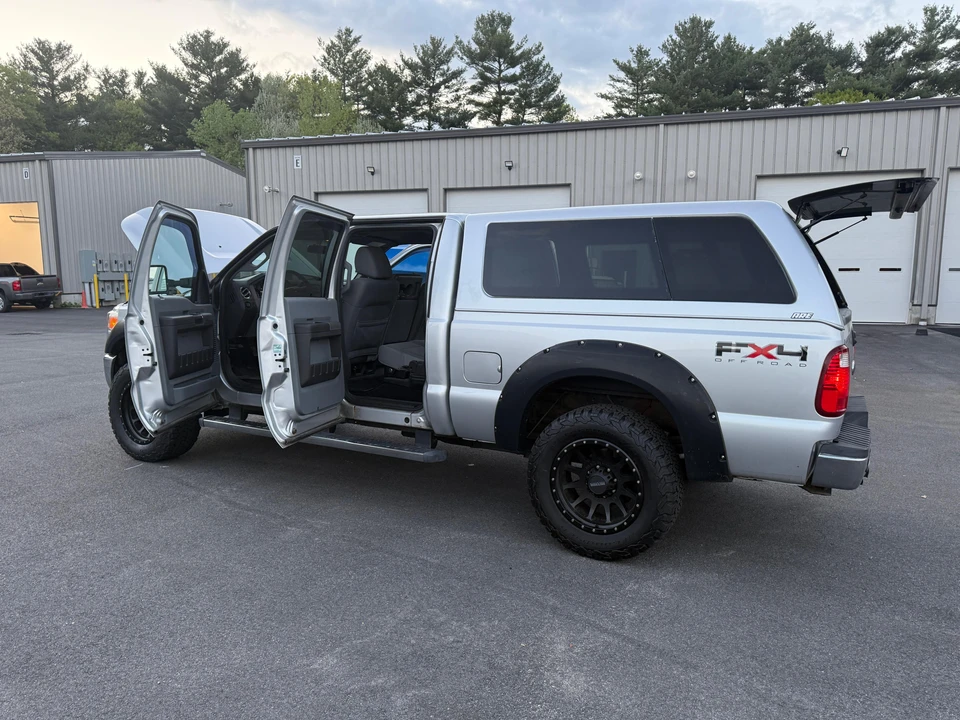 2011 Ford Super Duty 3rd Gen - Image 31 of 31