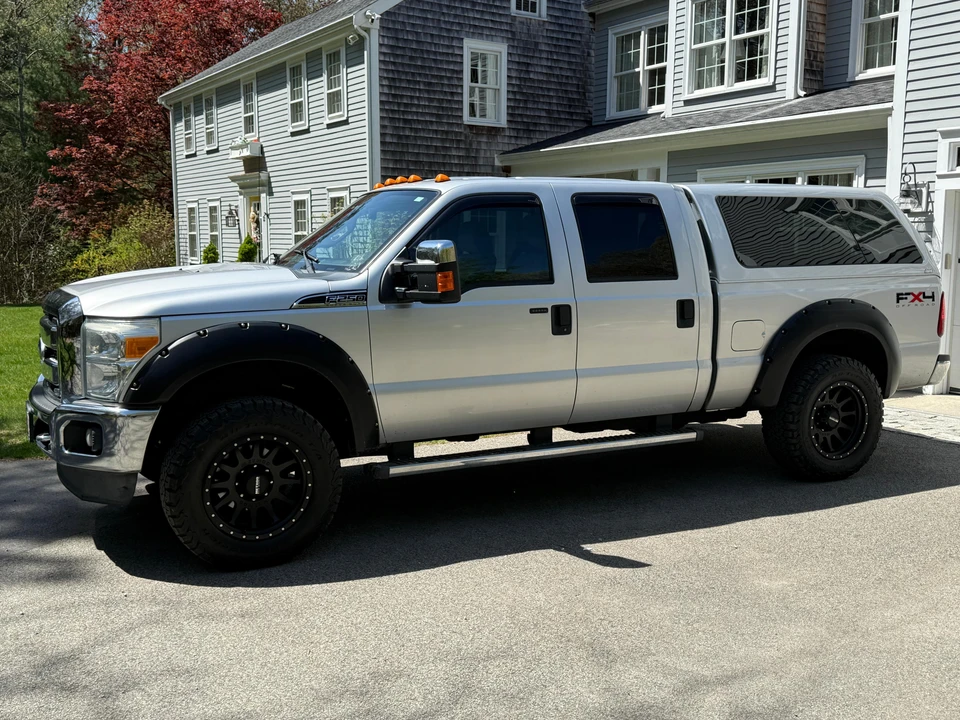 2011 Ford Super Duty 3rd Gen - Image 25 of 31