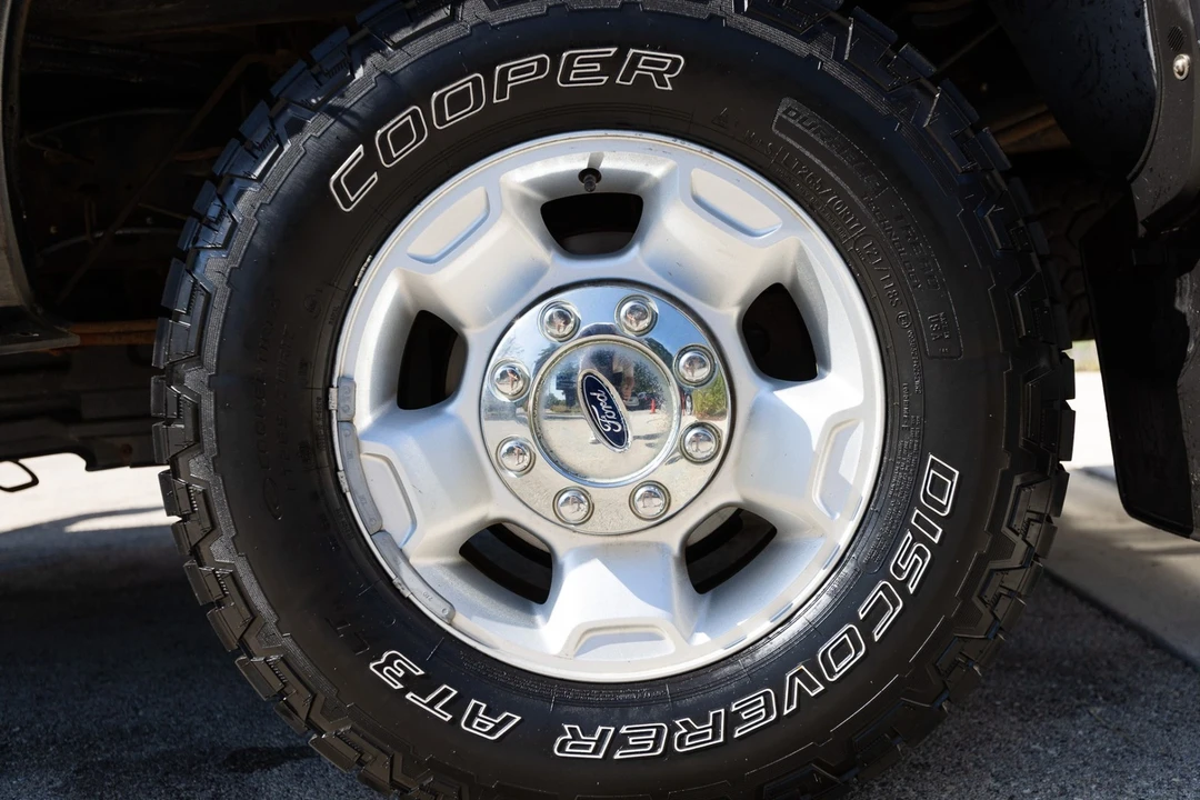 2011 Ford Super Duty 3rd Gen - Image 9 of 21