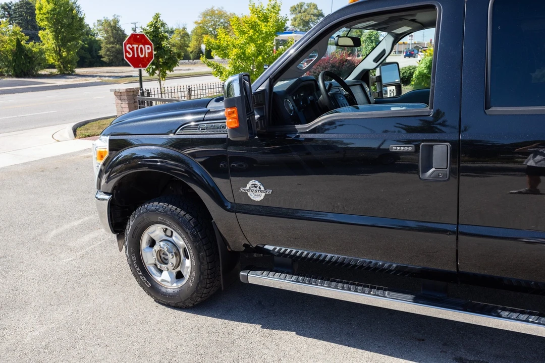 2011 Ford Super Duty 3rd Gen - Image 3 of 21