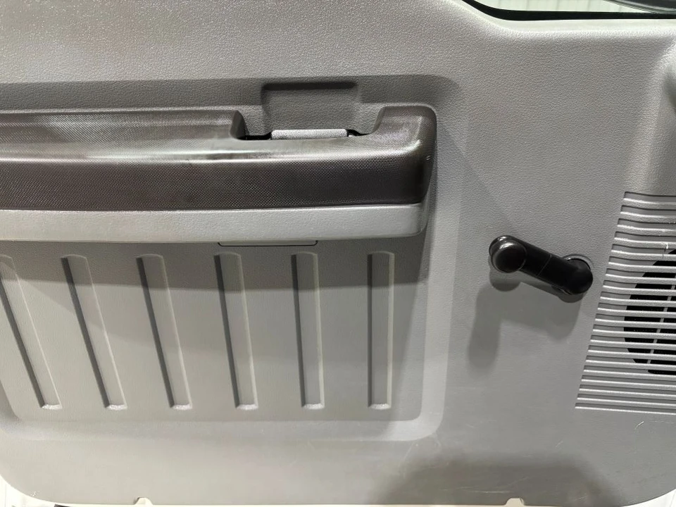 2011 Ford Super Duty 3rd Gen - Image 14 of 21