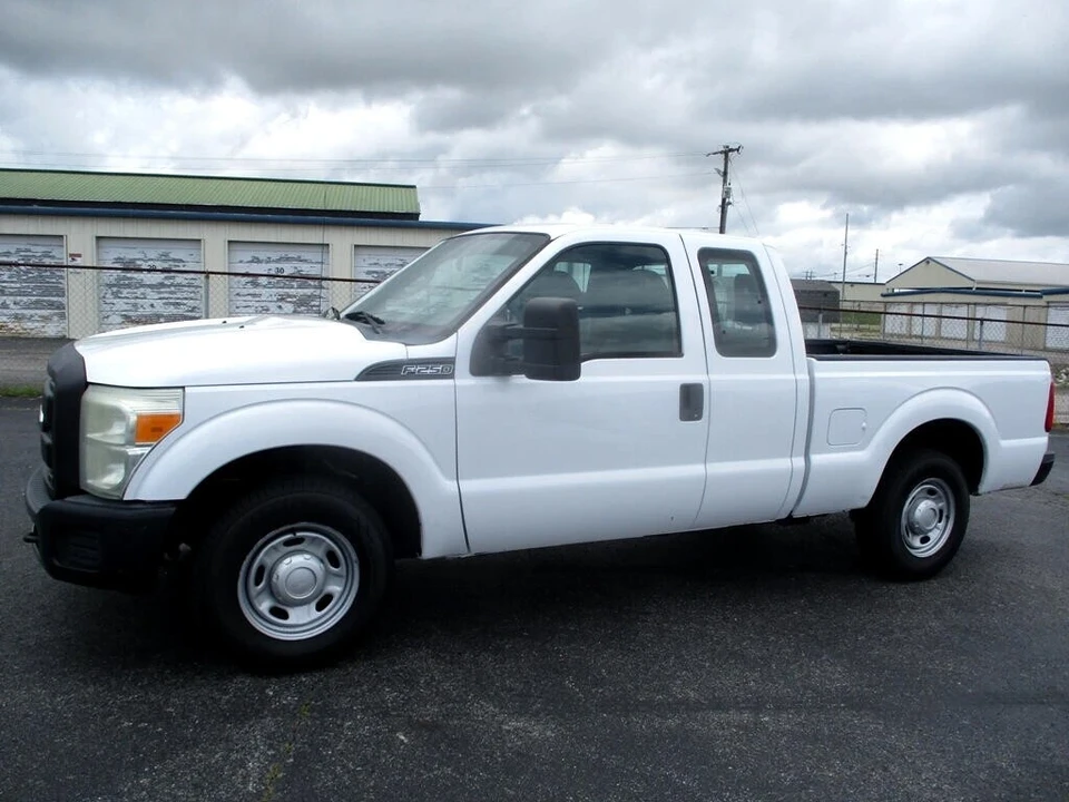 2011 Ford Super Duty 3rd Gen - Image 2 of 21