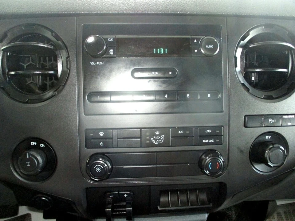 2011 Ford Super Duty 3rd Gen - Image 19 of 21