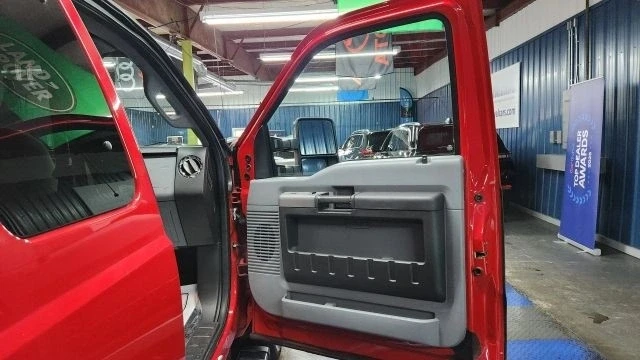 2011 Ford Super Duty 3rd Gen - Image 11 of 12