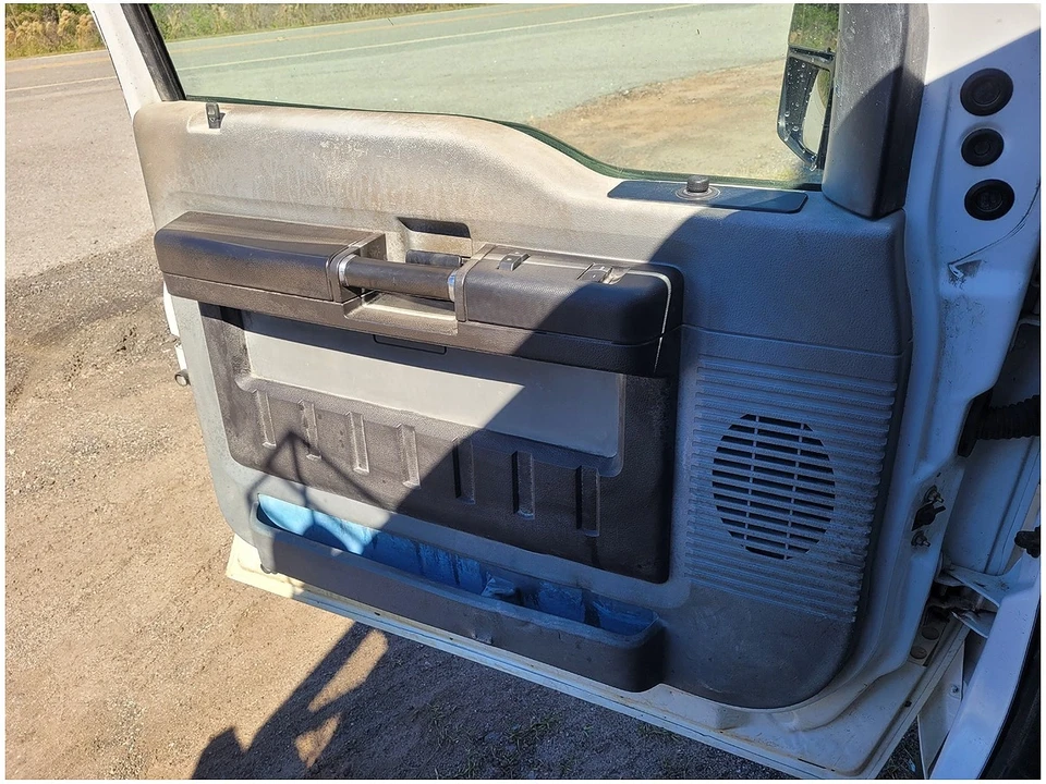 2011 Ford Super Duty 3rd Gen - Image 20 of 21