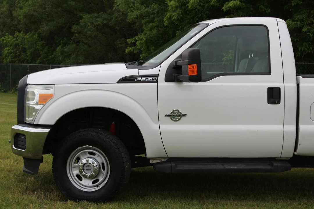 2011 Ford Super Duty 3rd Gen - Image 3 of 12