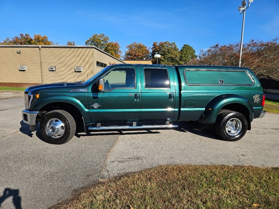 2011 Ford Super Duty 3rd Gen - Image 2 of 10