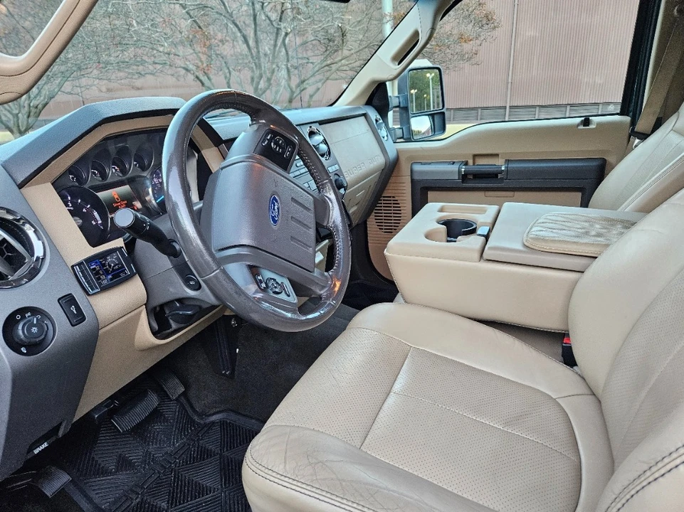 2011 Ford Super Duty 3rd Gen - Image 7 of 10