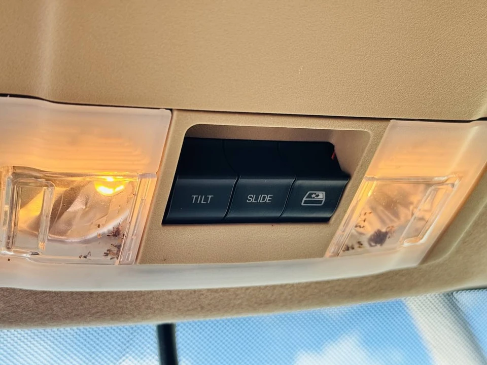 2011 Ford Super Duty 3rd Gen - Image 24 of 24