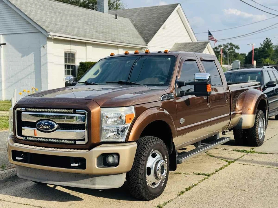 2011 Ford Super Duty 3rd Gen - Image 14 of 24