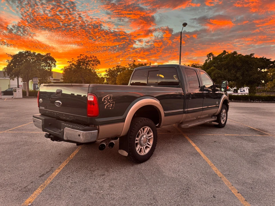2011 Ford Super Duty 3rd Gen - Image 15 of 31