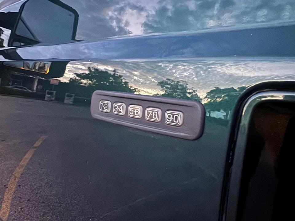 2011 Ford Super Duty 3rd Gen - Image 25 of 31