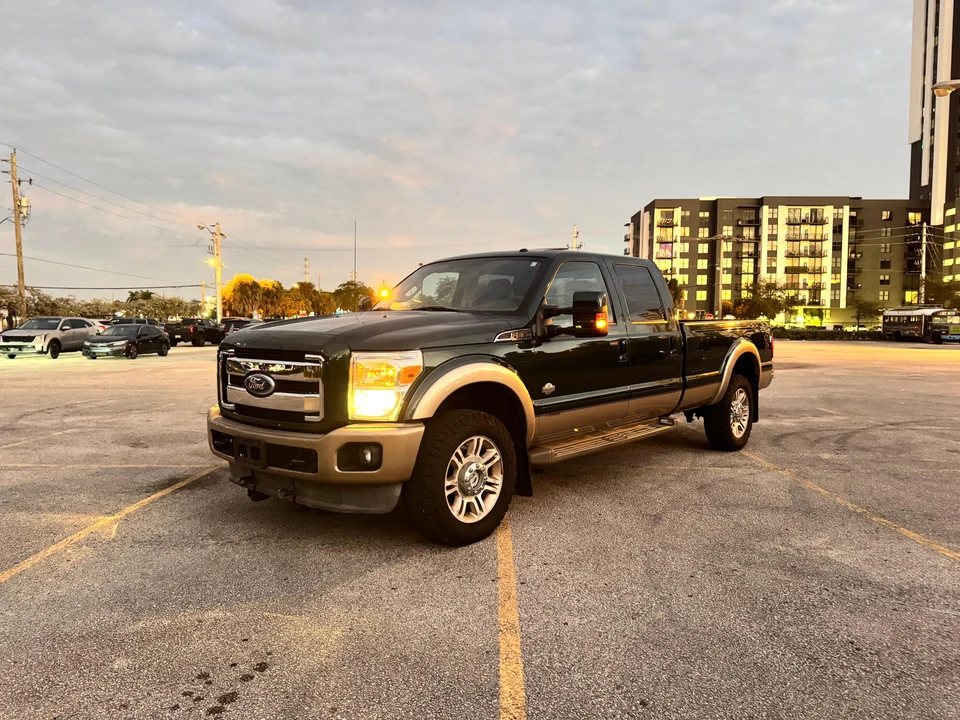 2011 Ford Super Duty 3rd Gen - Image 19 of 31