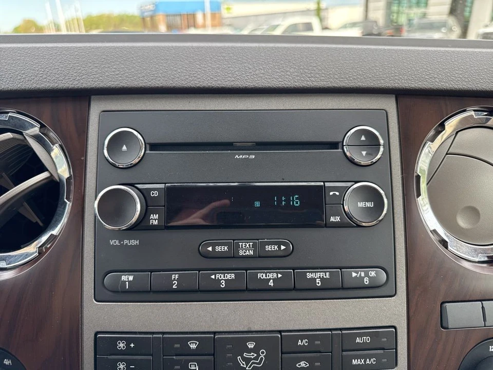 2011 Ford Super Duty 3rd Gen - Image 18 of 21
