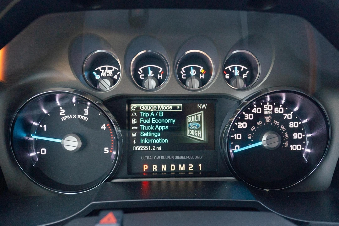 2011 Ford Super Duty 3rd Gen - Image 28 of 31