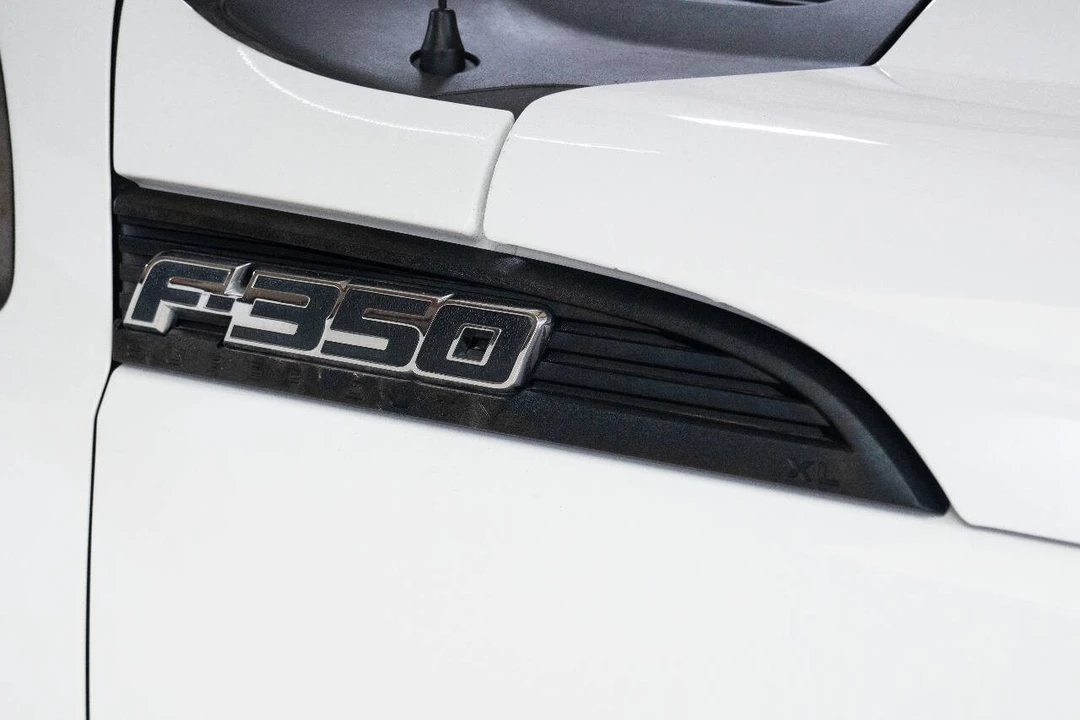 2011 Ford Super Duty 3rd Gen - Image 18 of 21