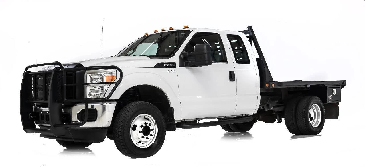 2011 Ford Super Duty 3rd Gen - Image 2 of 12