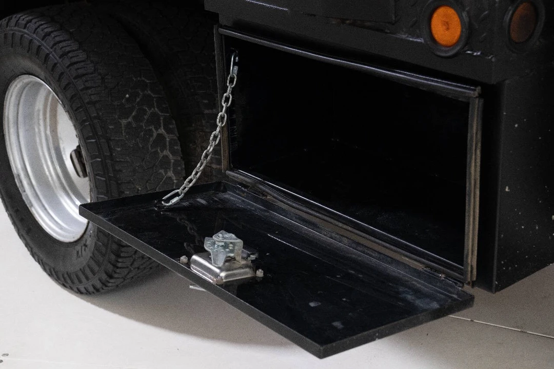 2011 Ford Super Duty 3rd Gen - Image 27 of 31