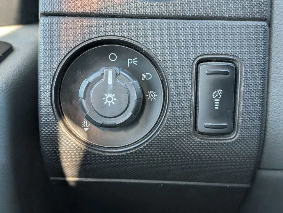 2011 Ford Super Duty 3rd Gen - Image 12 of 21