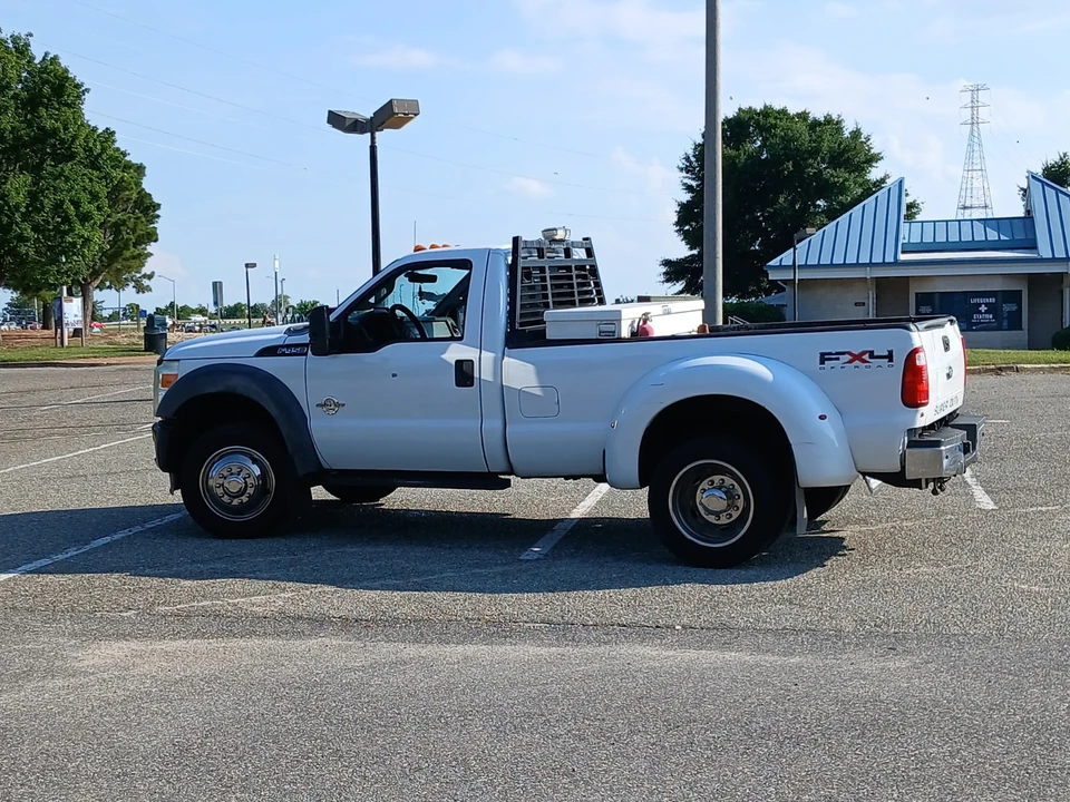 2011 Ford Super Duty 3rd Gen - Image 2 of 10