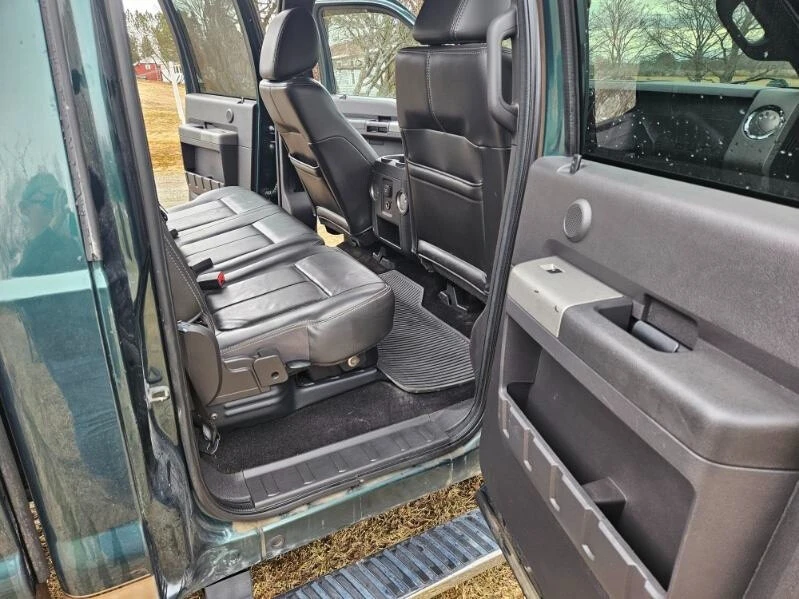 2011 Ford Super Duty 3rd Gen - Image 10 of 11