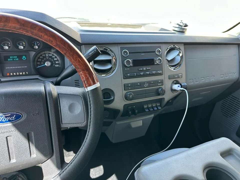 2011 Ford Super Duty 3rd Gen - Image 13 of 20