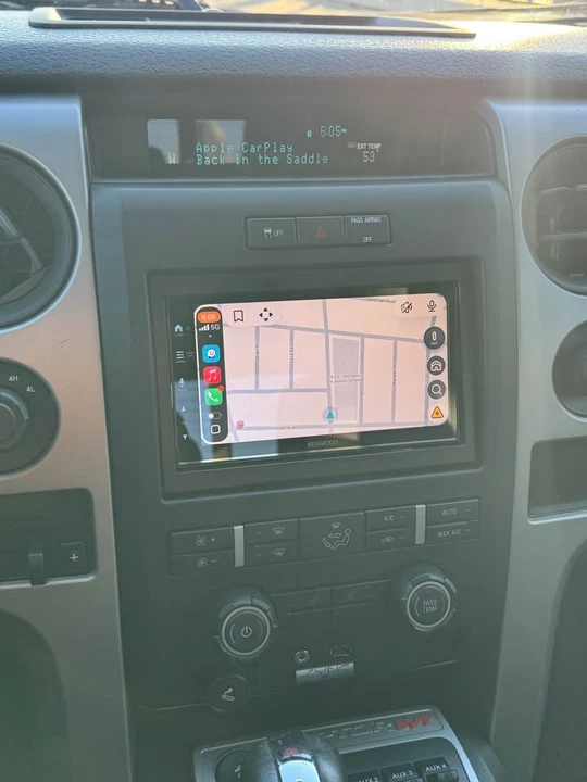2011 Ford - Image 13 of 20