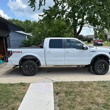 2011 Ford F150 SuperCrew Cab FX4 Pickup 4D 5 1/2 ft