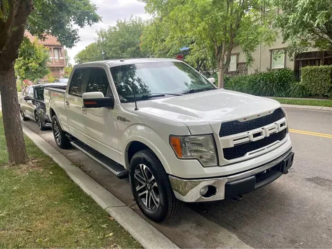 2011 Ford F150 Lariat Pickup 4D 6 1/2 ft
