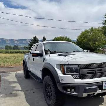 2011 Ford F150 SVT Raptor SuperCrew Cab