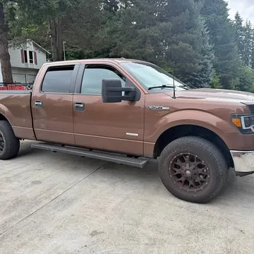 2011 Ford F150 SuperCrew Cab XLT