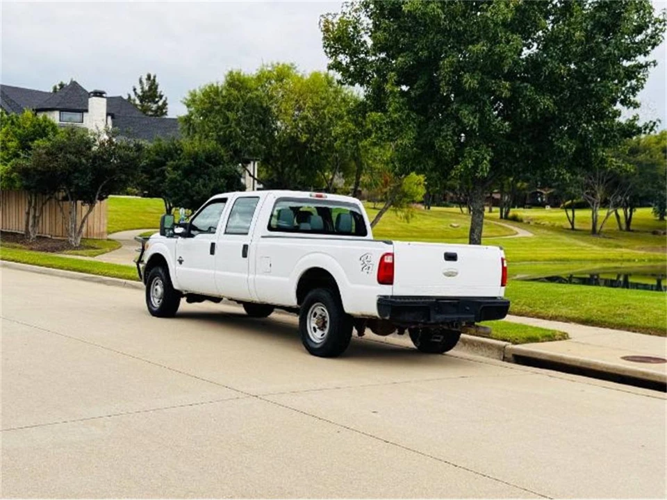 2011 Ford Super Duty 3rd Gen - Image 10 of 15