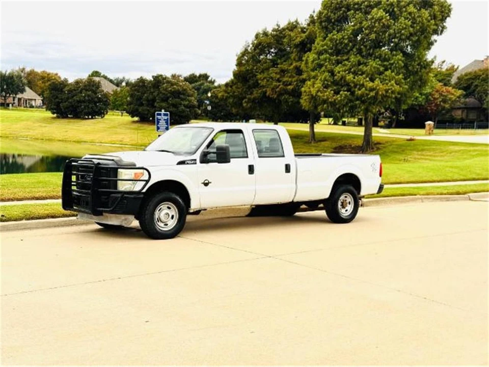 2011 Ford Super Duty 3rd Gen - Image 13 of 15