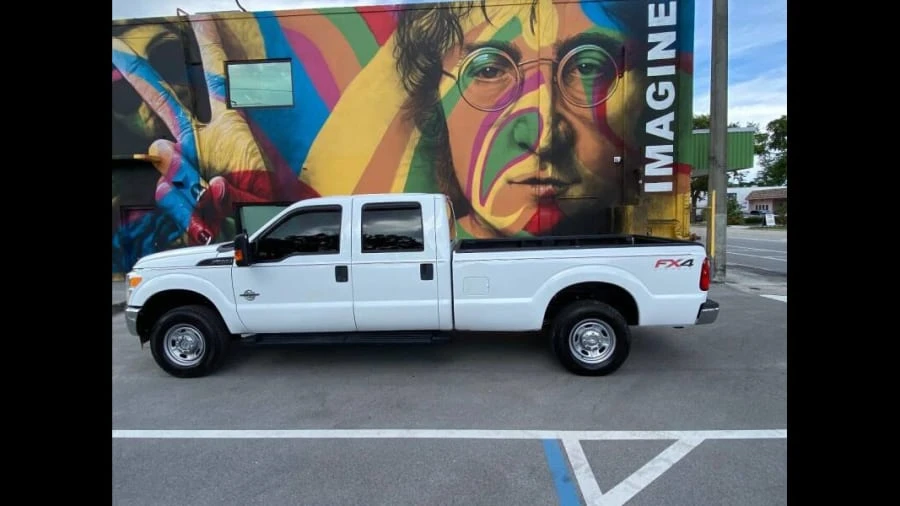 2011 Ford Super Duty 3rd Gen - Image 2 of 11
