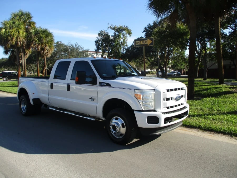 2011 Ford Super Duty 3rd Gen - Image 6 of 6