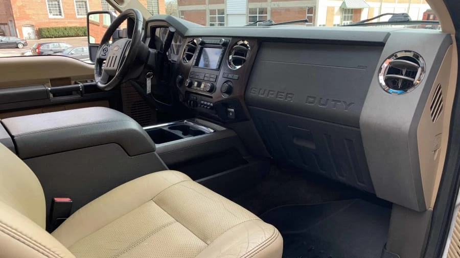 2011 Ford Super Duty 3rd Gen - Image 6 of 8