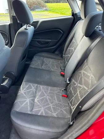 2011 Ford Fiesta - Image 4 of 5