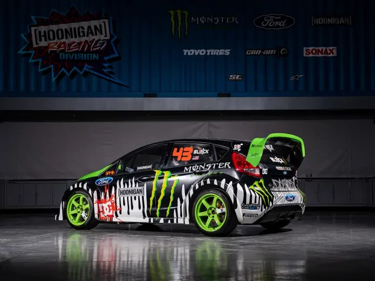 2011 Ford Fiesta - Image 3 of 31
