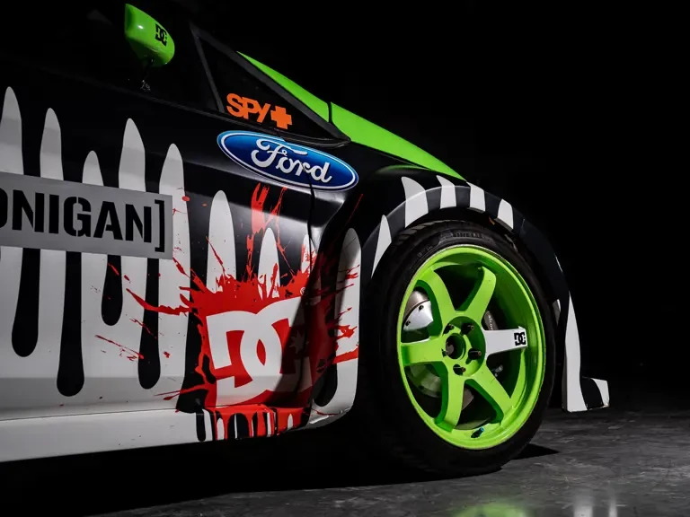 2011 Ford Fiesta - Image 13 of 31