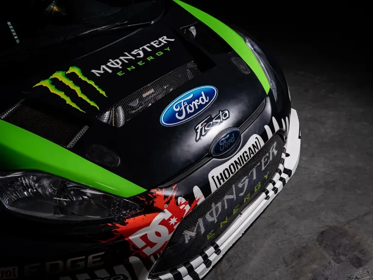 2011 Ford Fiesta - Image 16 of 31