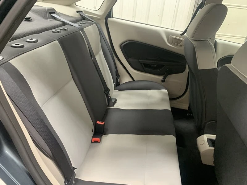 2011 Ford Fiesta - Image 15 of 20
