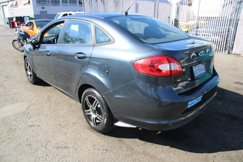 2011 Ford Fiesta - Image 3 of 21