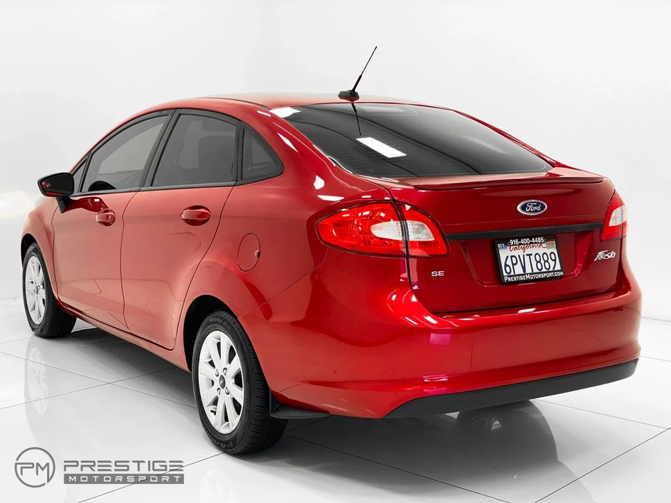2011 Ford Fiesta - Image 12 of 21