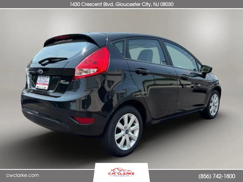 2011 Ford Fiesta - Image 6 of 12