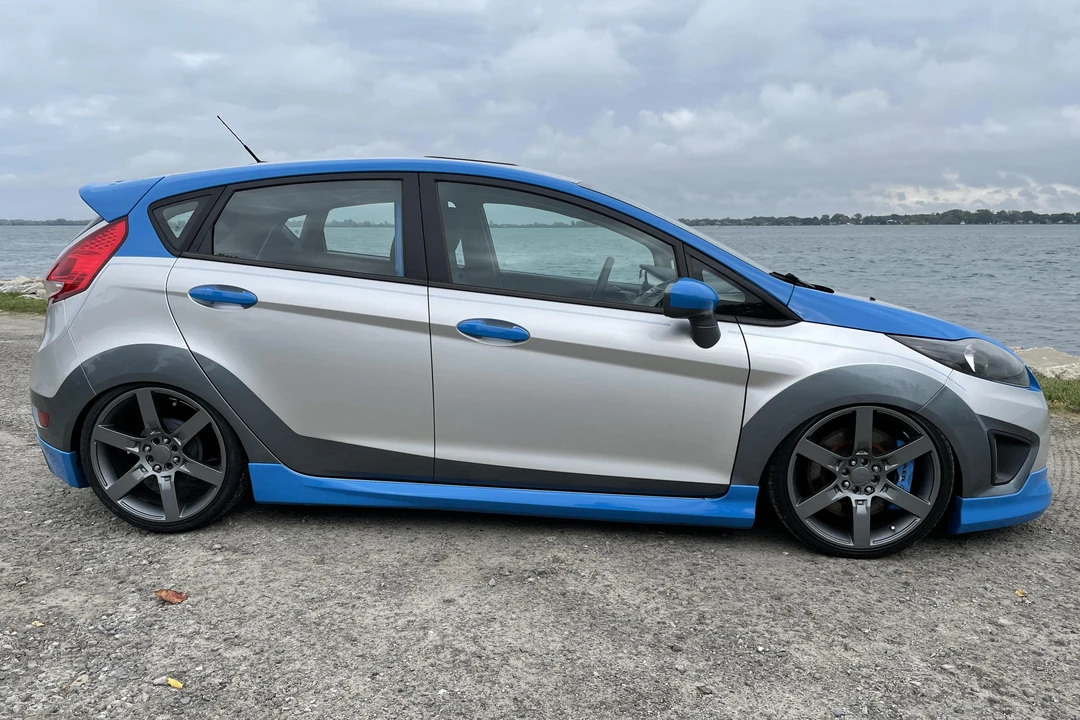 2011 Ford Fiesta - Image 3 of 5