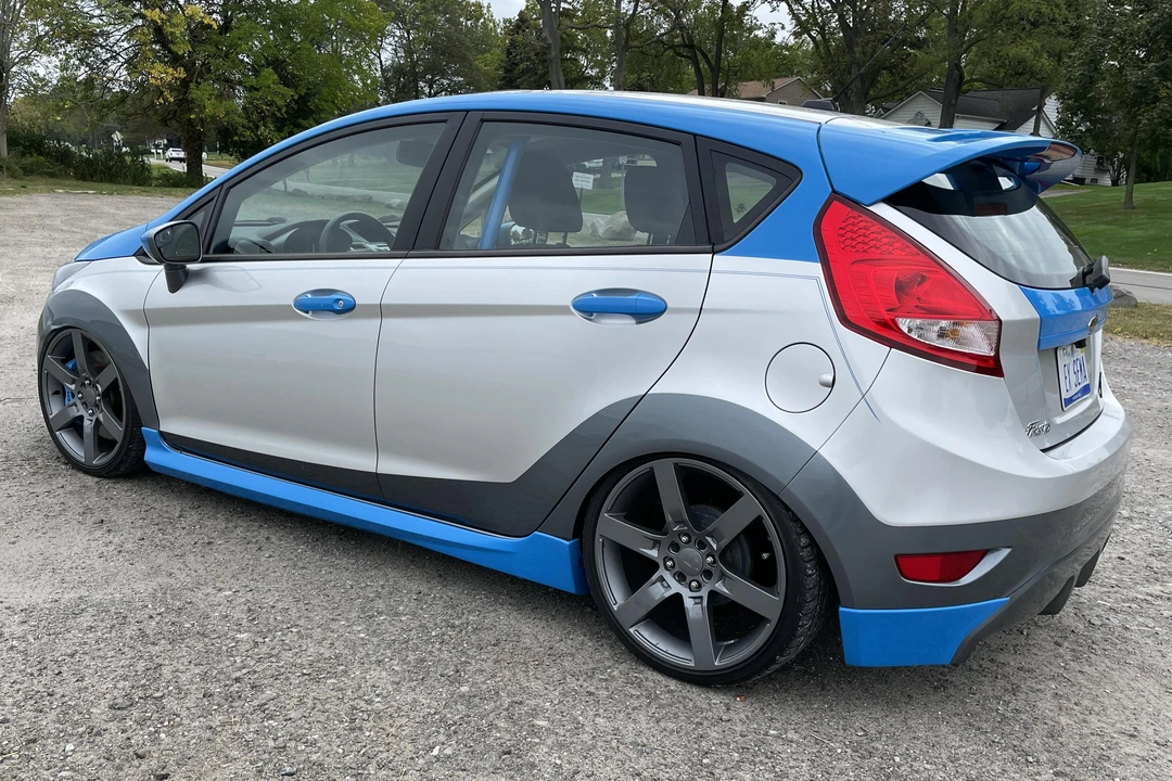 2011 Ford Fiesta - Image 4 of 5