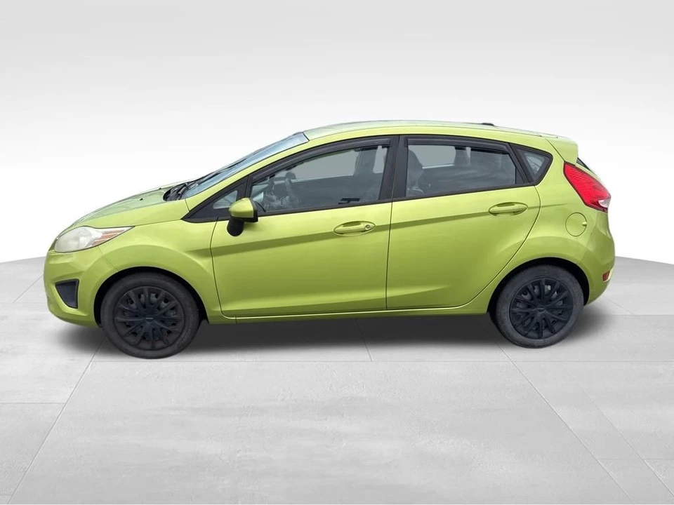 2011 Ford Fiesta - Image 2 of 12