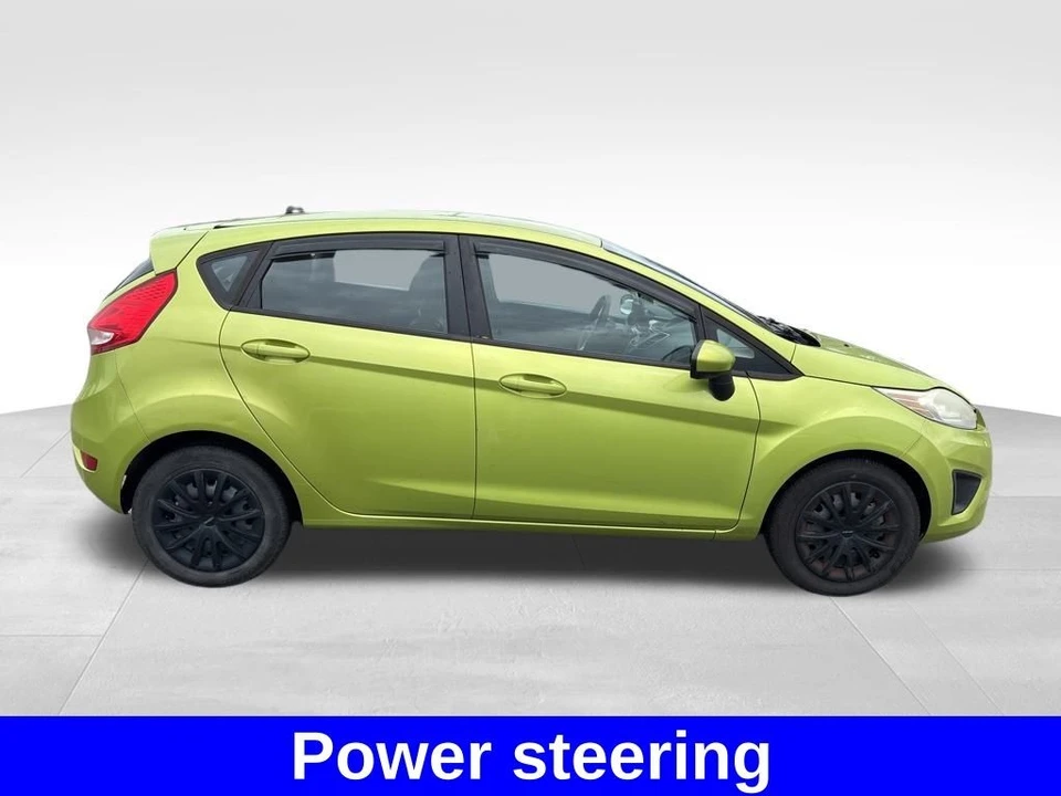 2011 Ford Fiesta - Image 8 of 12