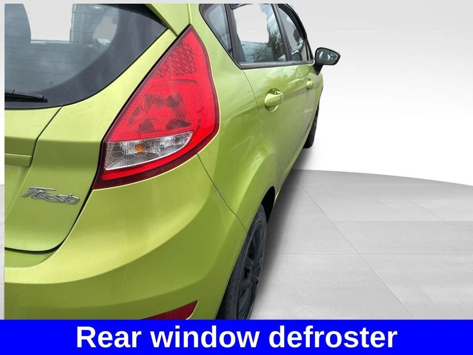 2011 Ford Fiesta - Image 5 of 12