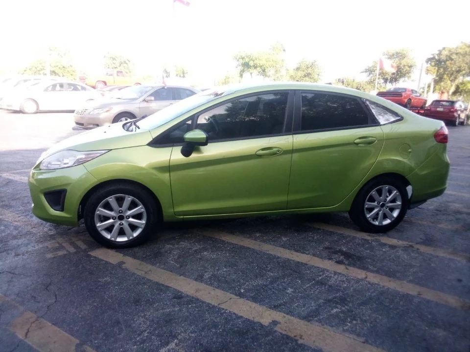 2011 Ford Fiesta - Image 3 of 18